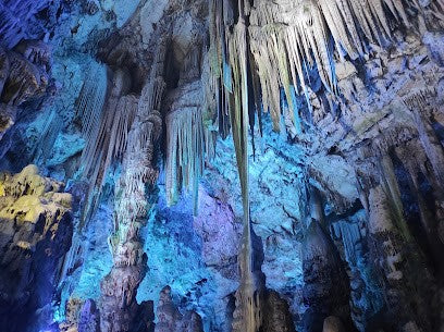聖米歇爾洞 St.Michael’sCave 直布羅陀自由行必看 直布羅陀必去景點 直布羅陀當地玩法 直布羅陀交通 直布羅陀活動景點 直布羅陀注意事項 直布羅陀旅遊須知 直布羅陀必去 直布羅陀必訪景點 如何前往直布羅陀 台灣前往直布羅陀方法 直布羅陀旅遊 直布羅陀旅遊景點
